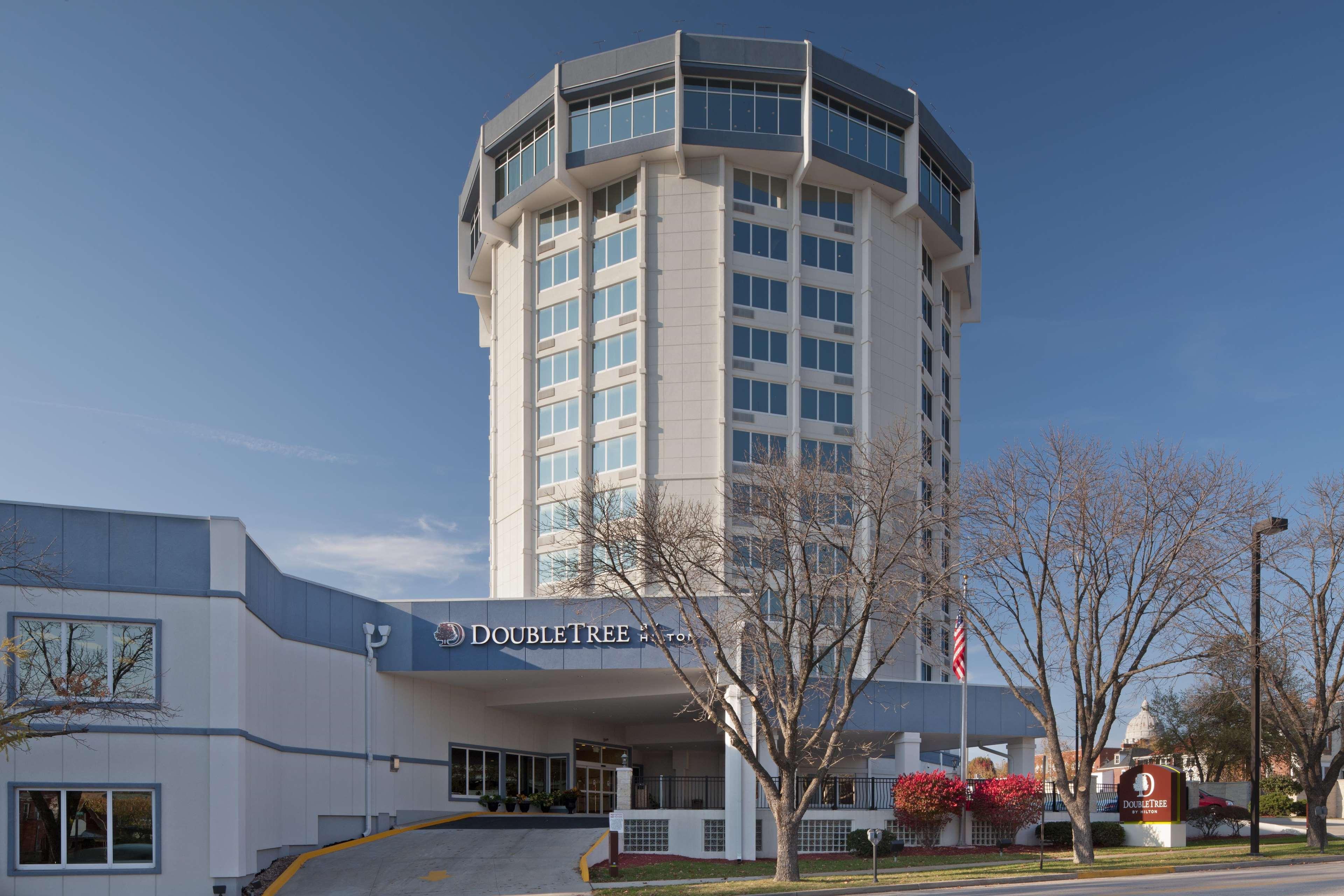 Doubletree By Hilton Jefferson City Exterior foto