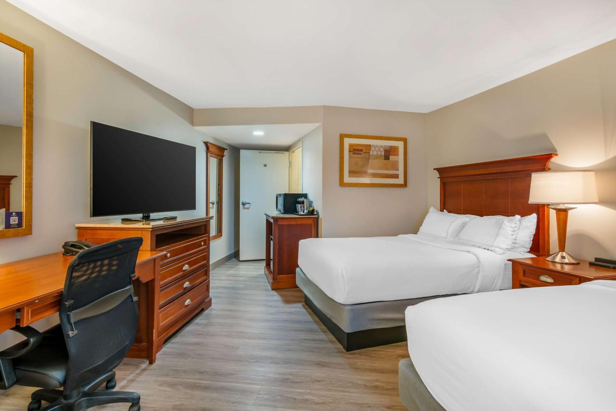 Doubletree By Hilton Jefferson City Exterior foto